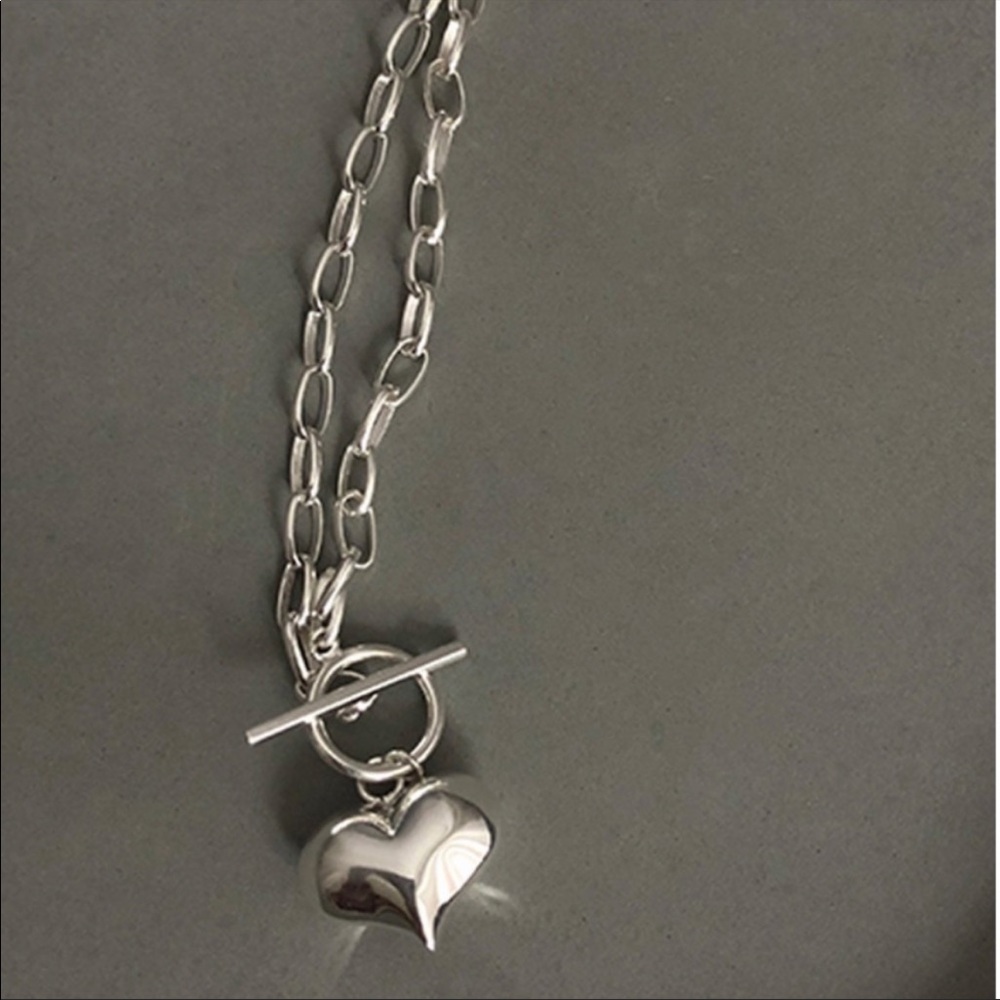 TOGGLE 925 STERLING SILVER CHUNKY HEART NECKLACE - Picture 5 of 6